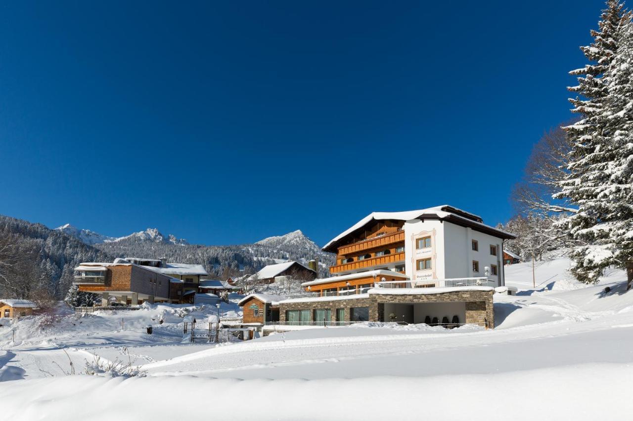 Hotel Burtschahof Buerserberg Ngoại thất bức ảnh