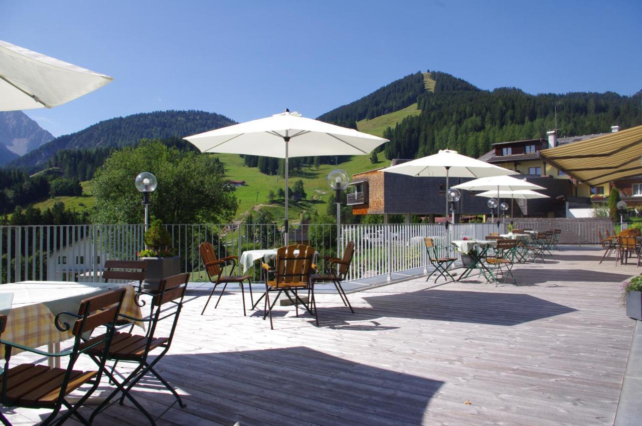 Hotel Burtschahof Buerserberg Ngoại thất bức ảnh